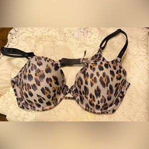 Victoria’s Secret 36c bra